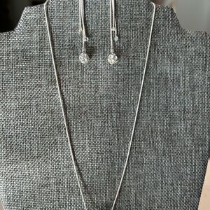 Elegant Silver and Rhinestone Jewelry Set